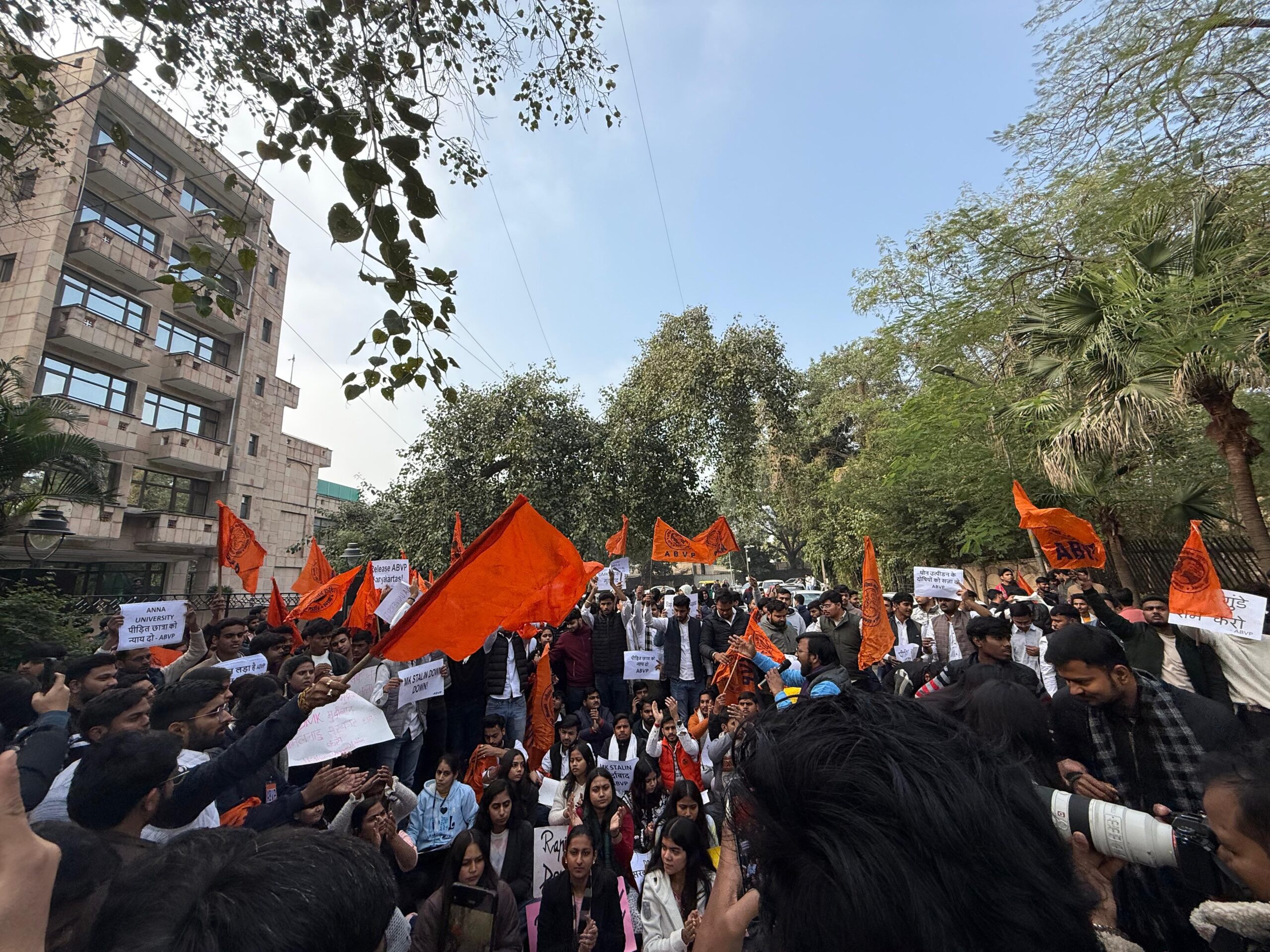 अन्ना विश्वविद्यालय दुष्कर्म मामले में पीड़िता की निजता का हनन एवं उल्लंघन करने वाले दोषियों की भूमिका की हो स्वतंत्र जाँच : अभाविप